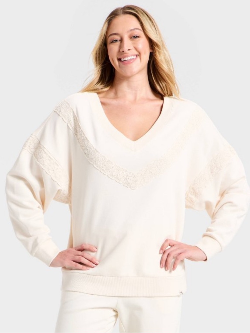 Joylab crochet trim v neck sweatshirt cream NWT b